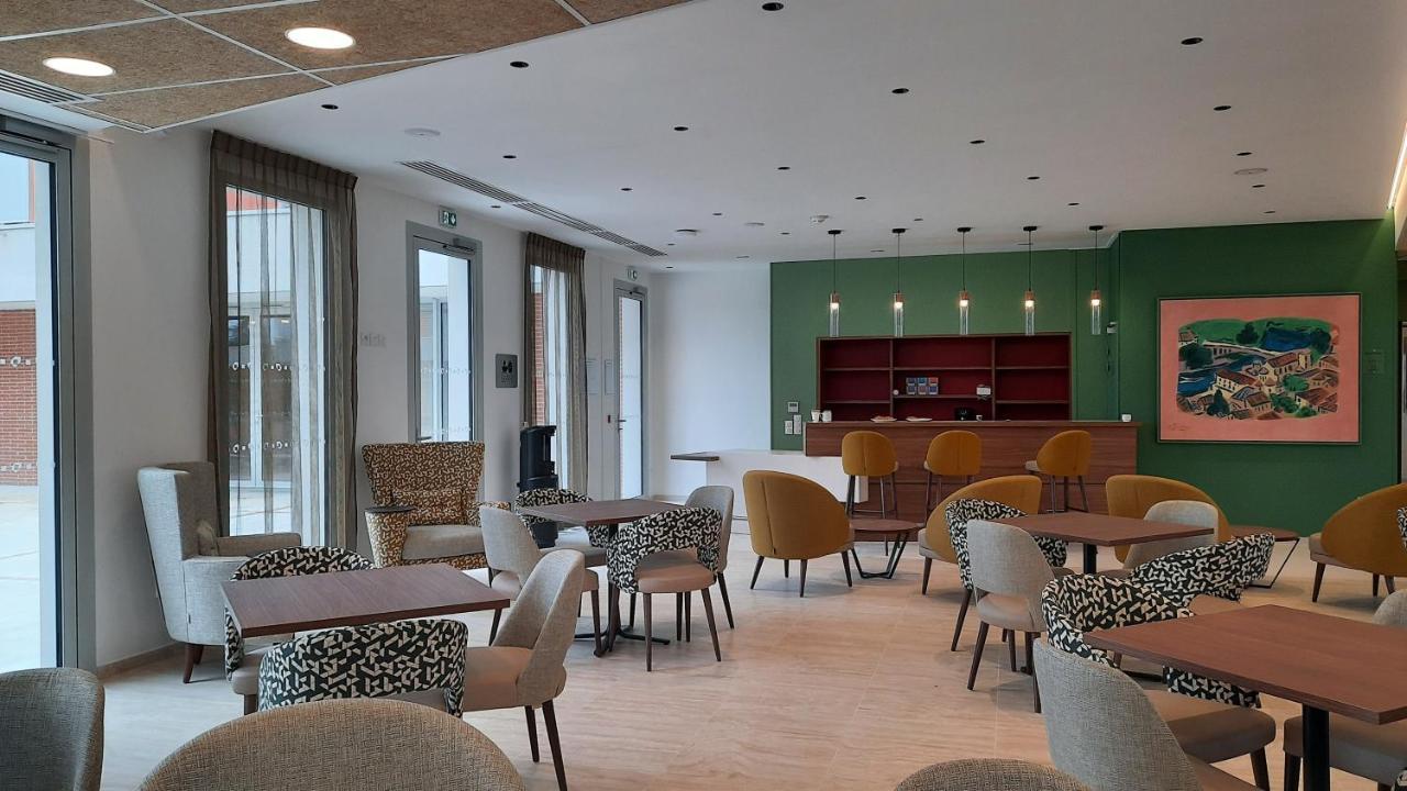 Aparthotel Domitys Les Cepages Gaillac Esterno foto